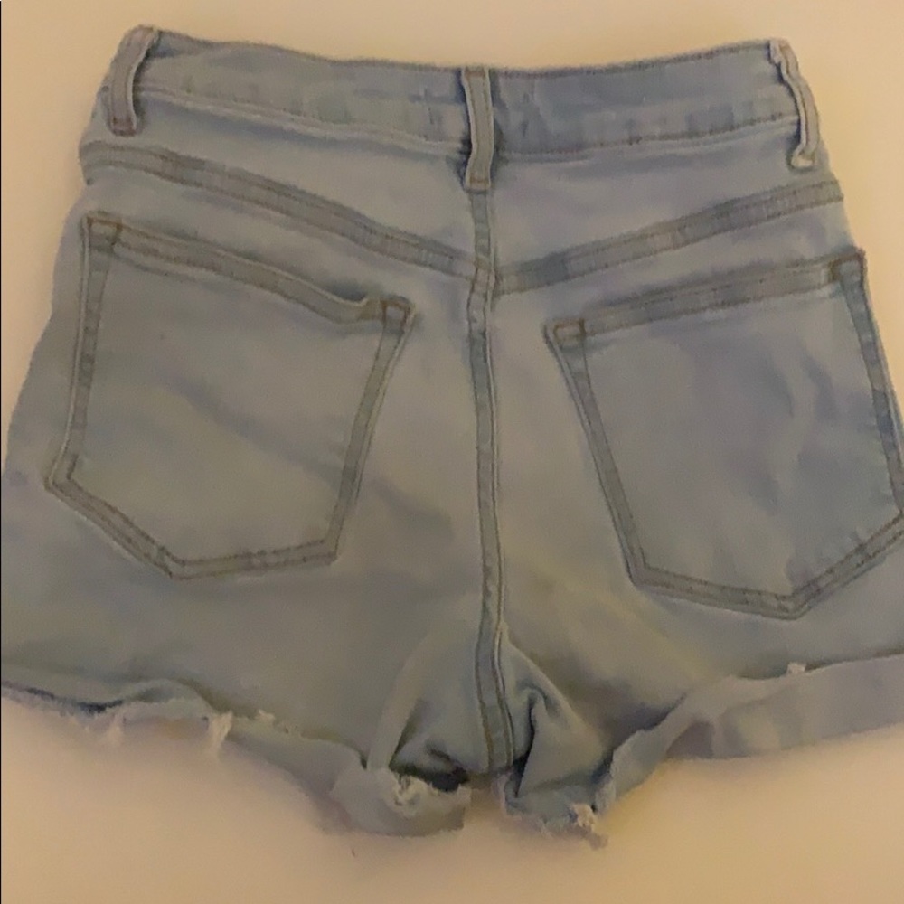 Shorts - Picture 2 of 3